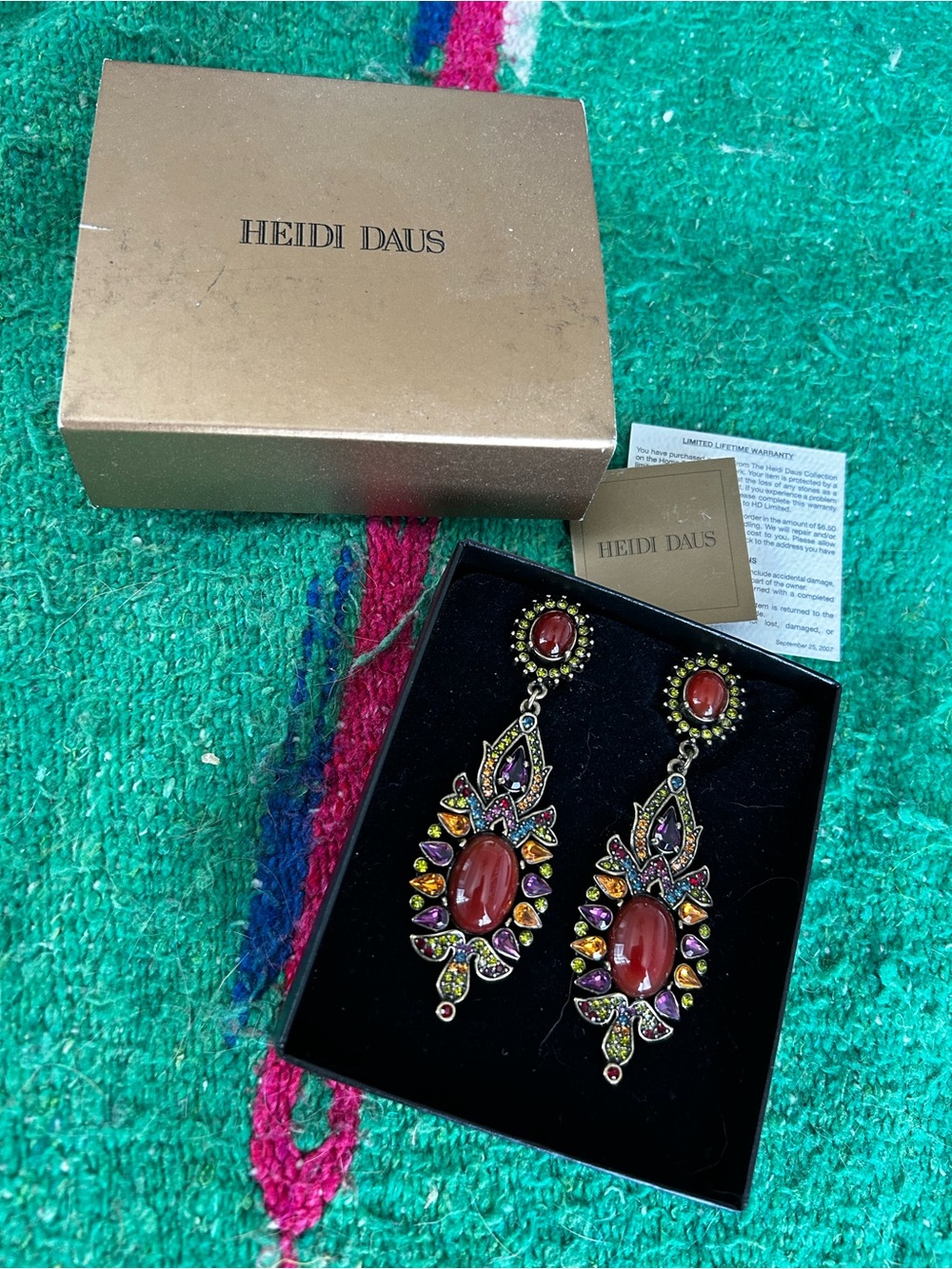 NIB Heidi Daus Carnelian Swarovski Crystal Statement clip-on earrings.